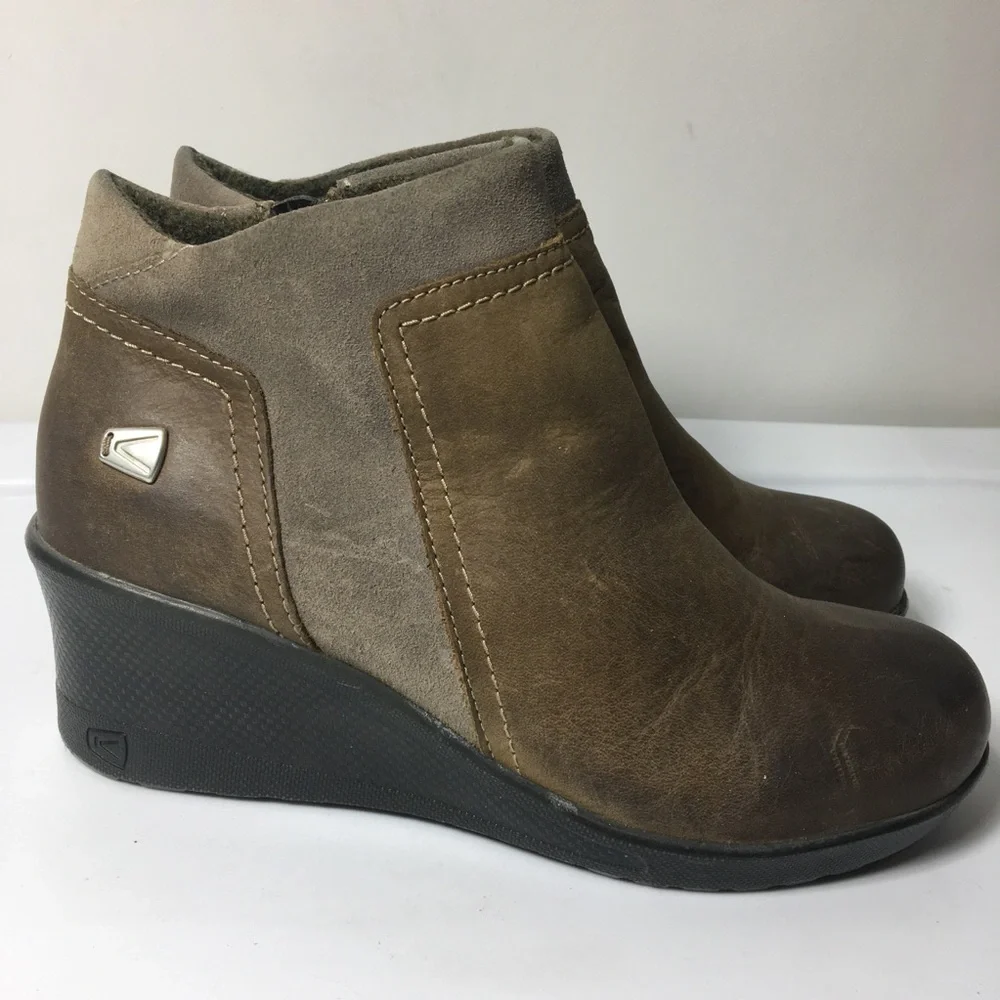 Keen leather wedge booties. Size 6.5. - Picture 2 of 7